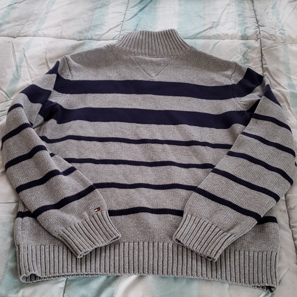 NWT Tommy Hilfiger Sweater Size L - Picture 5 of 7